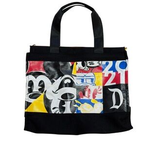 Disney World Parks 2021 Limited Release Mickey & Friends Large Tote Bag